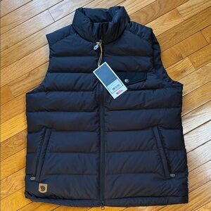 Fjallraven Black Padded Down Vest